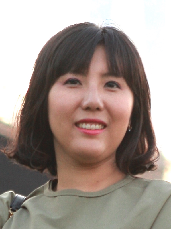 Kyungsun Lee